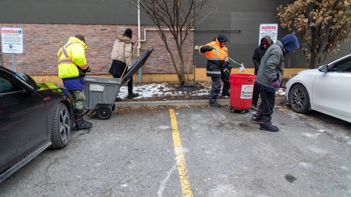 needle-cleanup Sandy Hill cleanup program